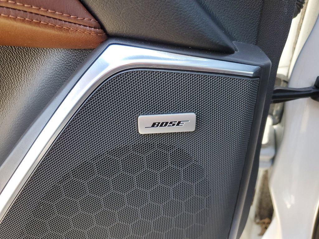 Used 2016 Cadillac Escalade ESV Luxury image 37