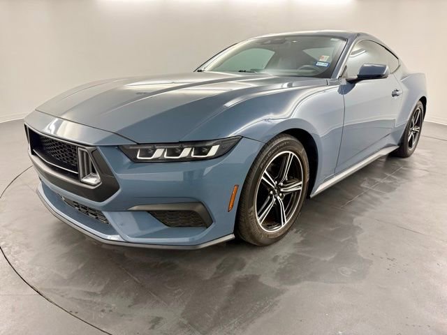 Used 2024 Ford Mustang Premium image 4