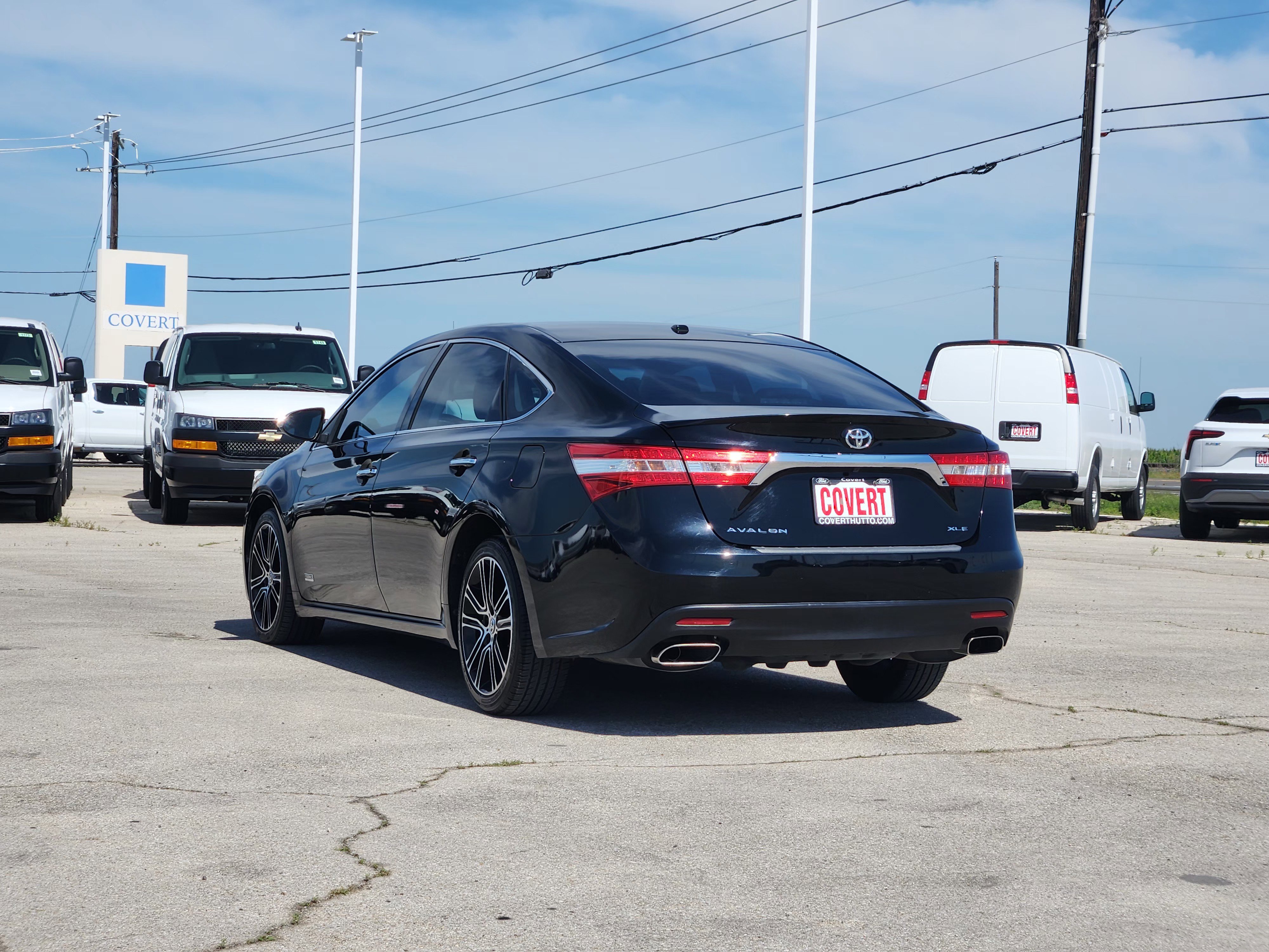 Used 2015 Toyota Avalon XLE Touring Sport Edition FWD image 5