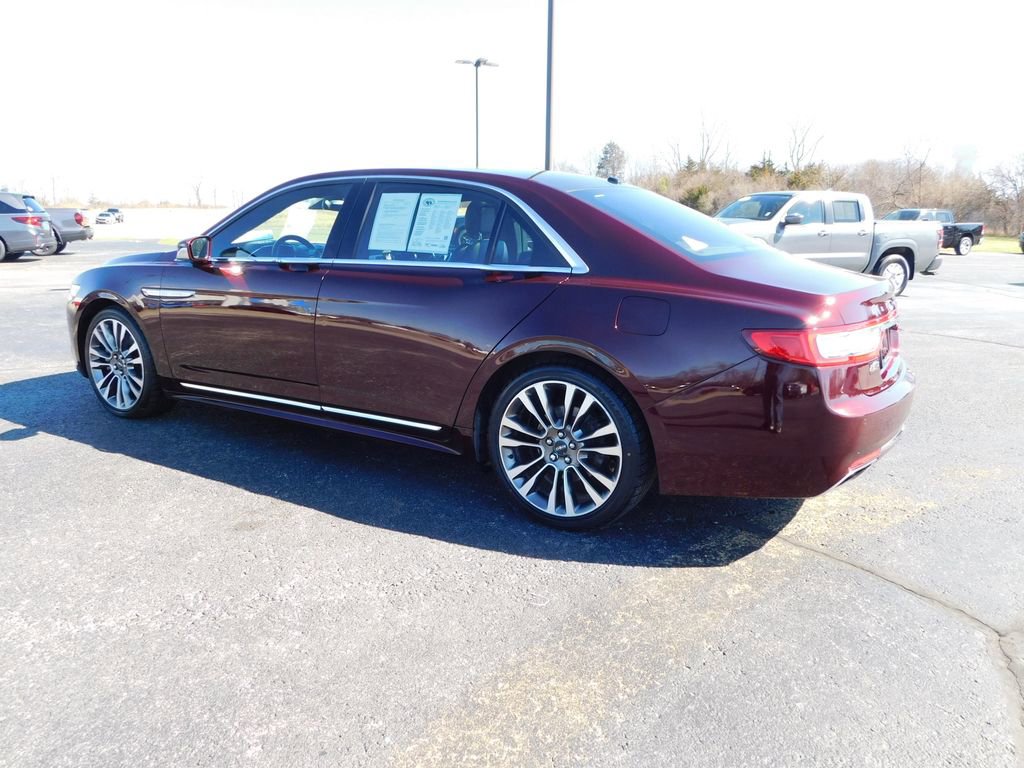 Used 2017 Lincoln Continental Select w/ Climate Package image 5