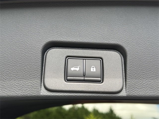 New 2025 Nissan Rogue Platinum w/ Platinum Premium Package image 14