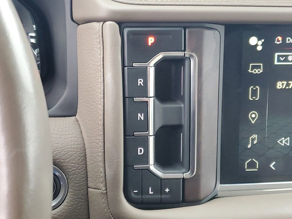 Certified 2023 GMC Yukon Denali w/ Advanced Technology Package image 17