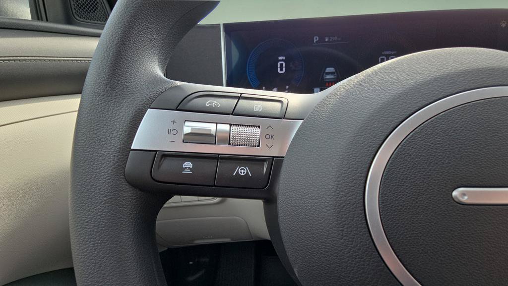 New 2026 Hyundai Tucson SE AWD/4WD image 24
