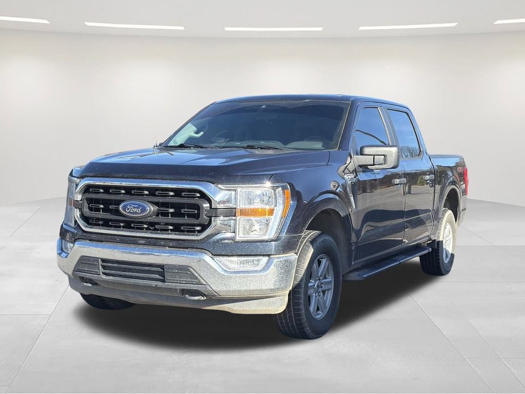 Used 2021 Ford F150 XLT w/ Trailer Tow Package image 2