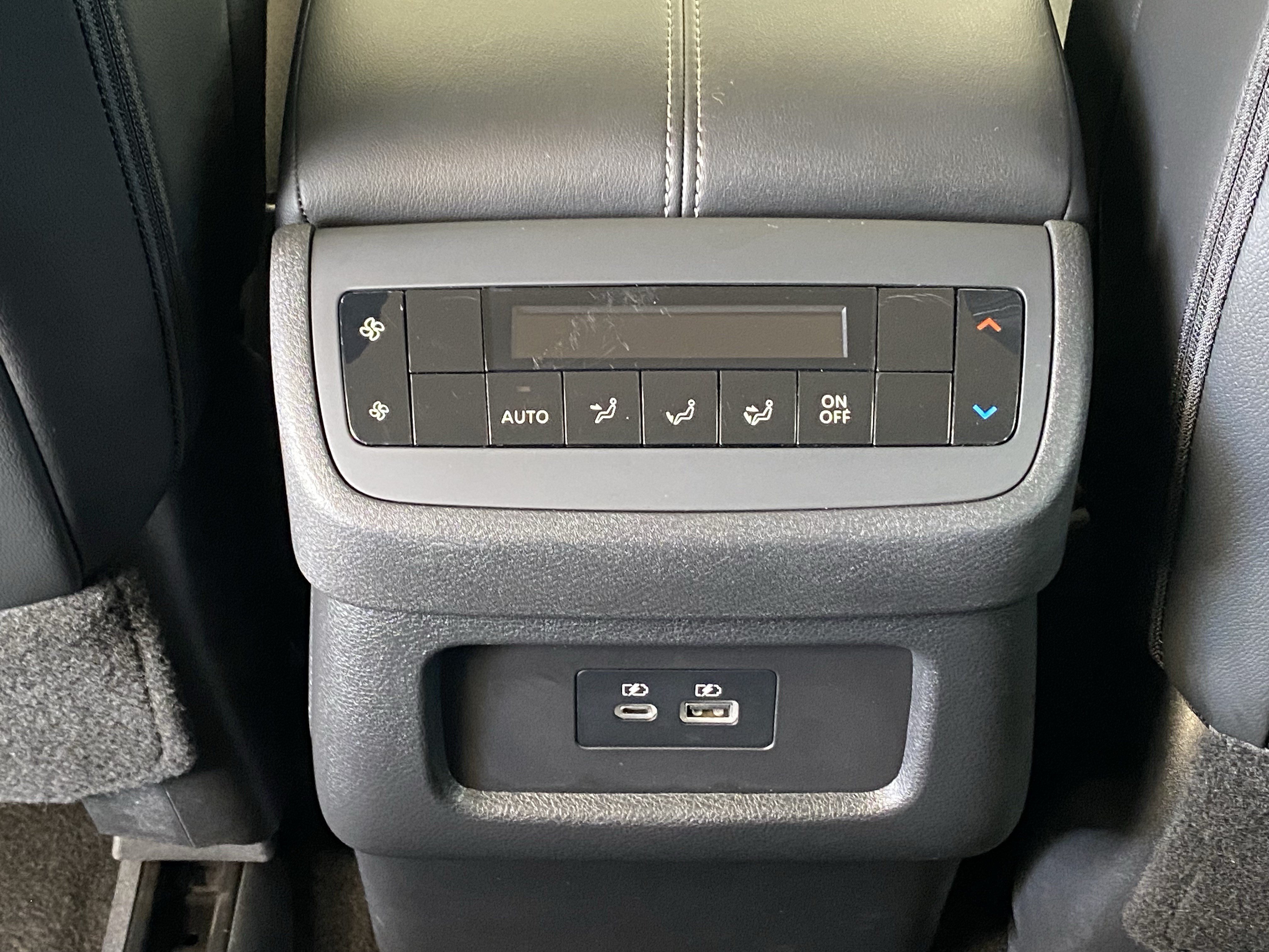Used 2025 Nissan Pathfinder SL w/ Cargo Package AWD/4WD image 37