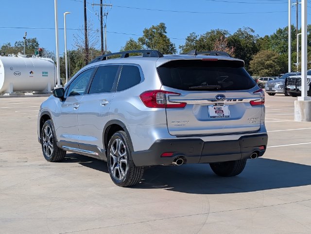 Certified 2026 Subaru Ascent Limited AWD/4WD image 4