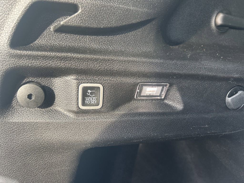 Used 2021 Jeep Grand Cherokee L Laredo image 20