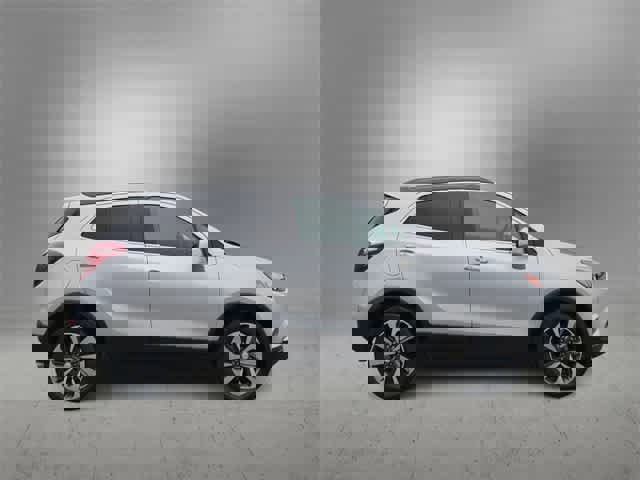 Used 2022 Buick Encore Preferred w/ Safety Package image 9