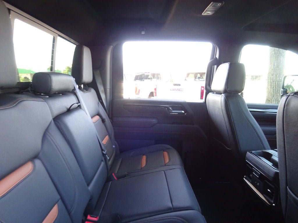 New 2026 GMC Sierra 2500 AT4 w/ AT4 Premium Plus Package AWD/4WD image 24