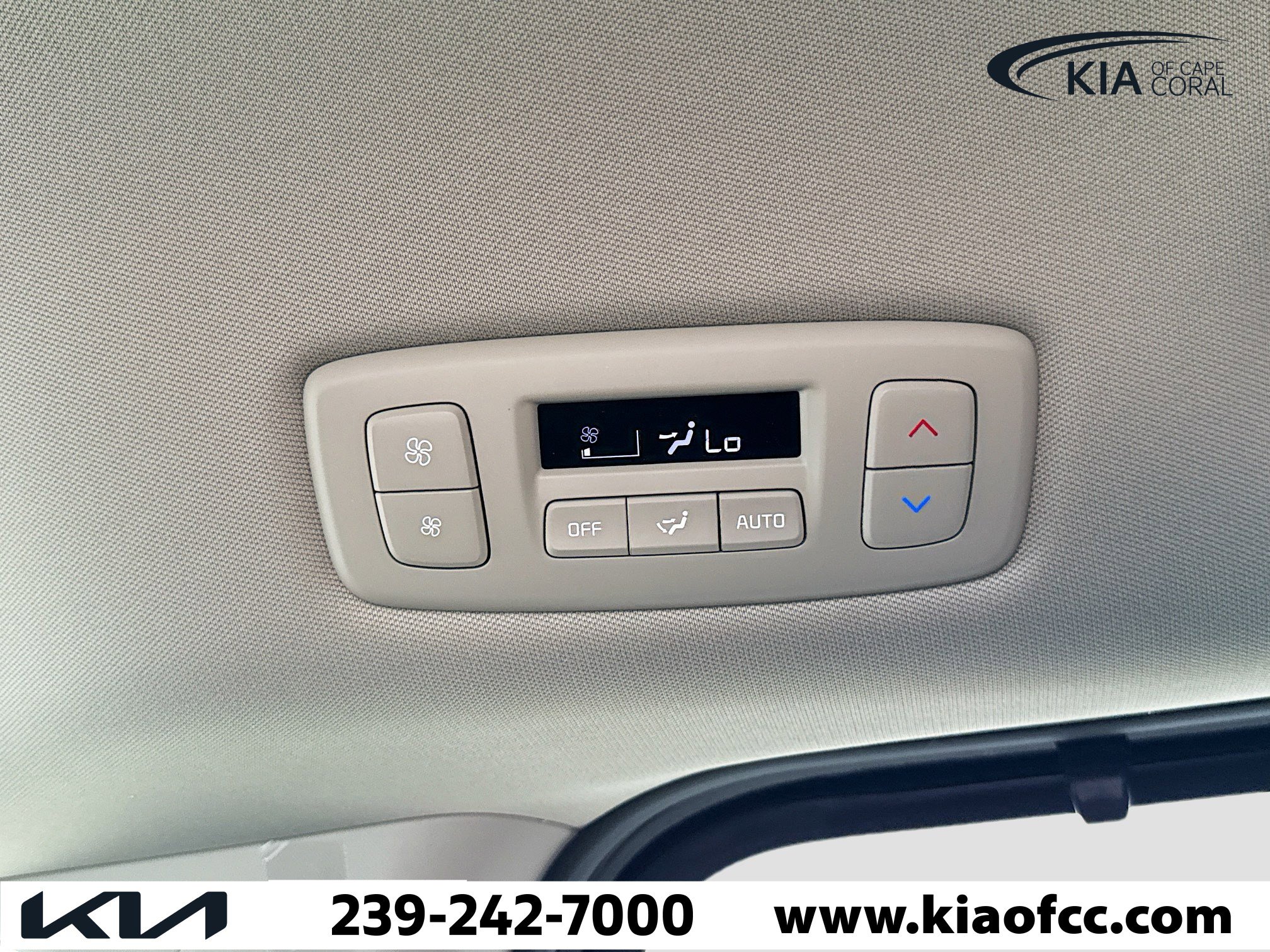 New 2026 Kia Carnival EX FWD image 19