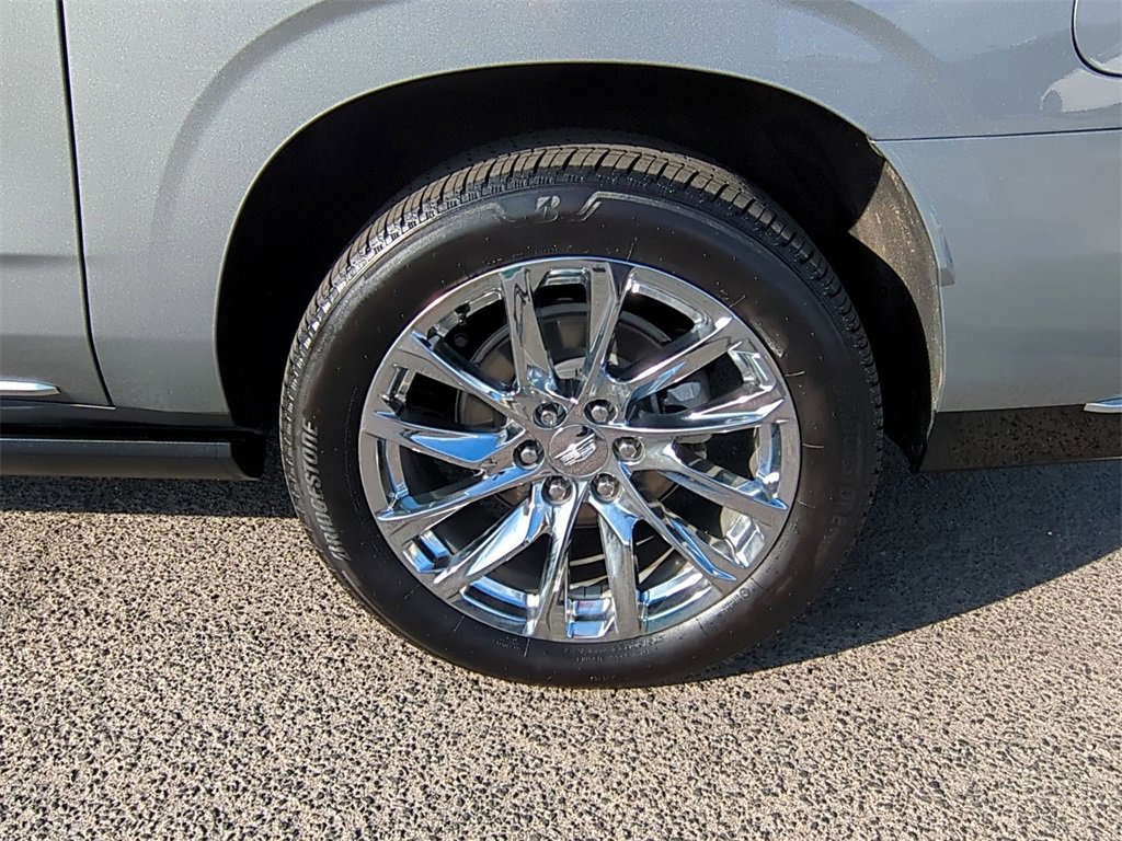 Certified 2023 Cadillac Escalade ESV Premium Luxury Platinum w/ LPO, Radiant Package image 35