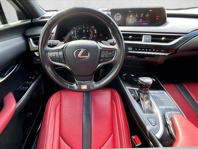 Used 2022 Lexus UX 200 F Sport w/ Accessory Package (Z2) image 7