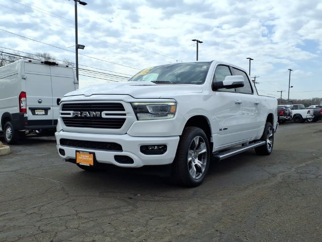 Used 2023 RAM 1500 Laramie AWD/4WD image 7