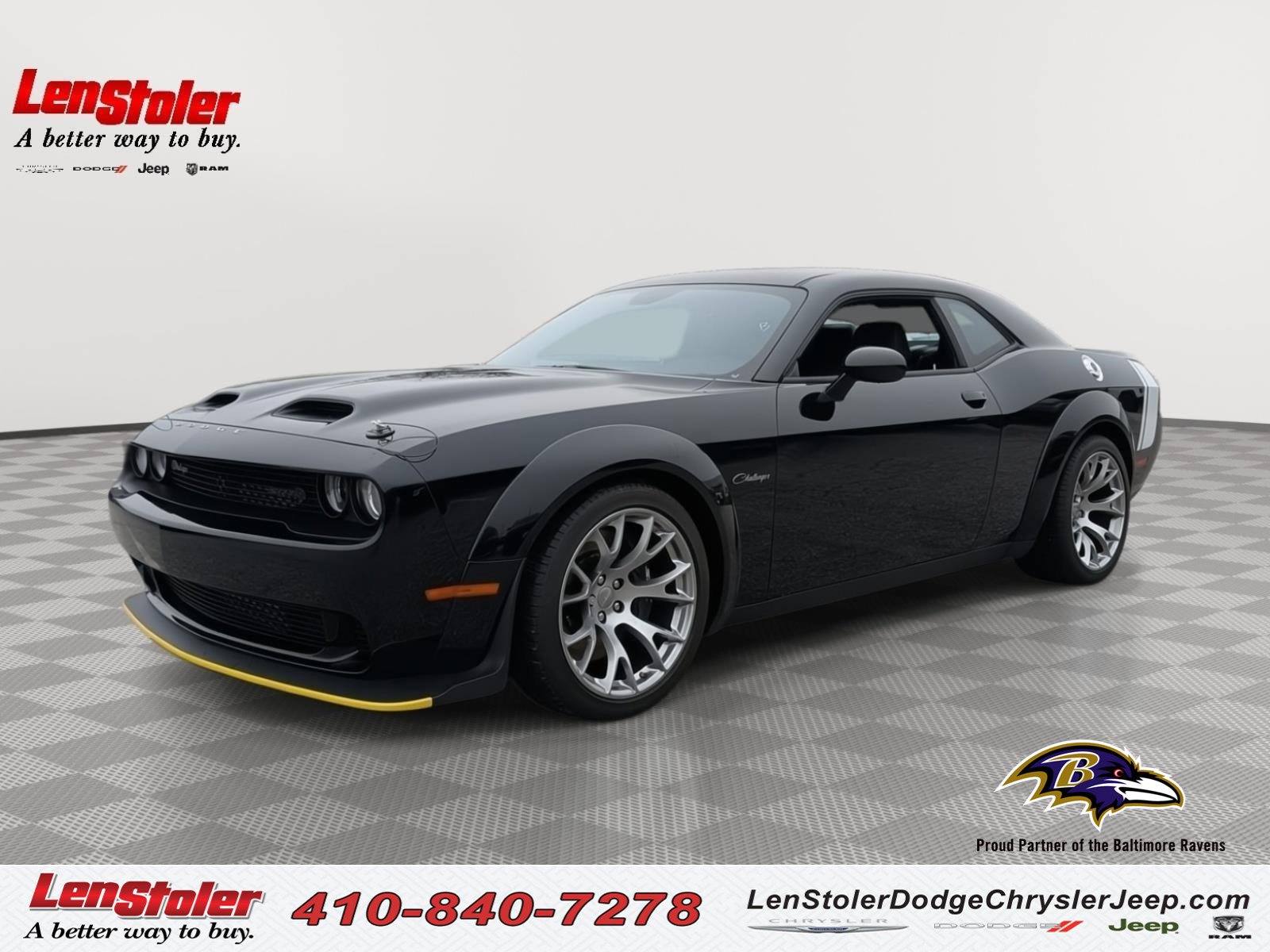 Used 2023 Dodge Challenger SRT Hellcat Redeye image 1