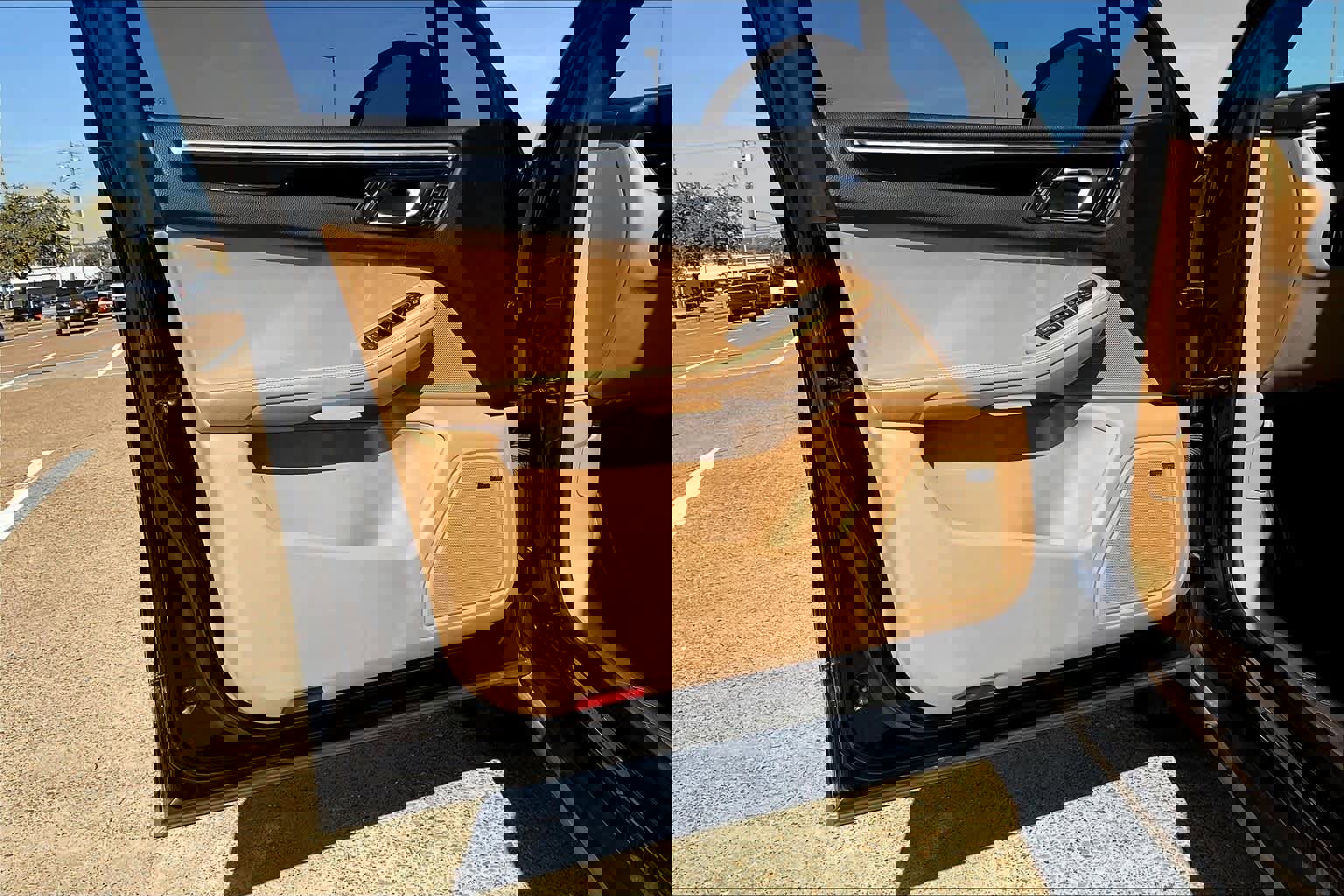 Used 2018 Porsche Macan S image 27