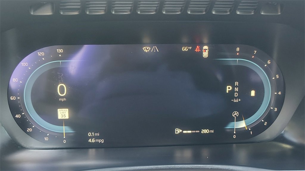 Used 2023 Volvo XC90 B6 Plus w/ Protection Package Premier image 14