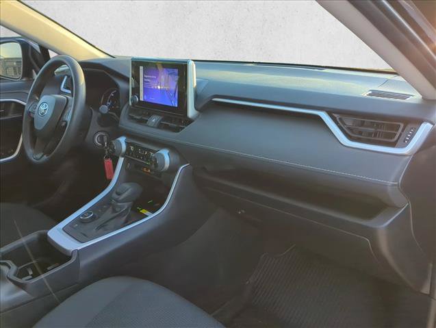 Certified 2024 Toyota RAV4 LE AWD/4WD image 28