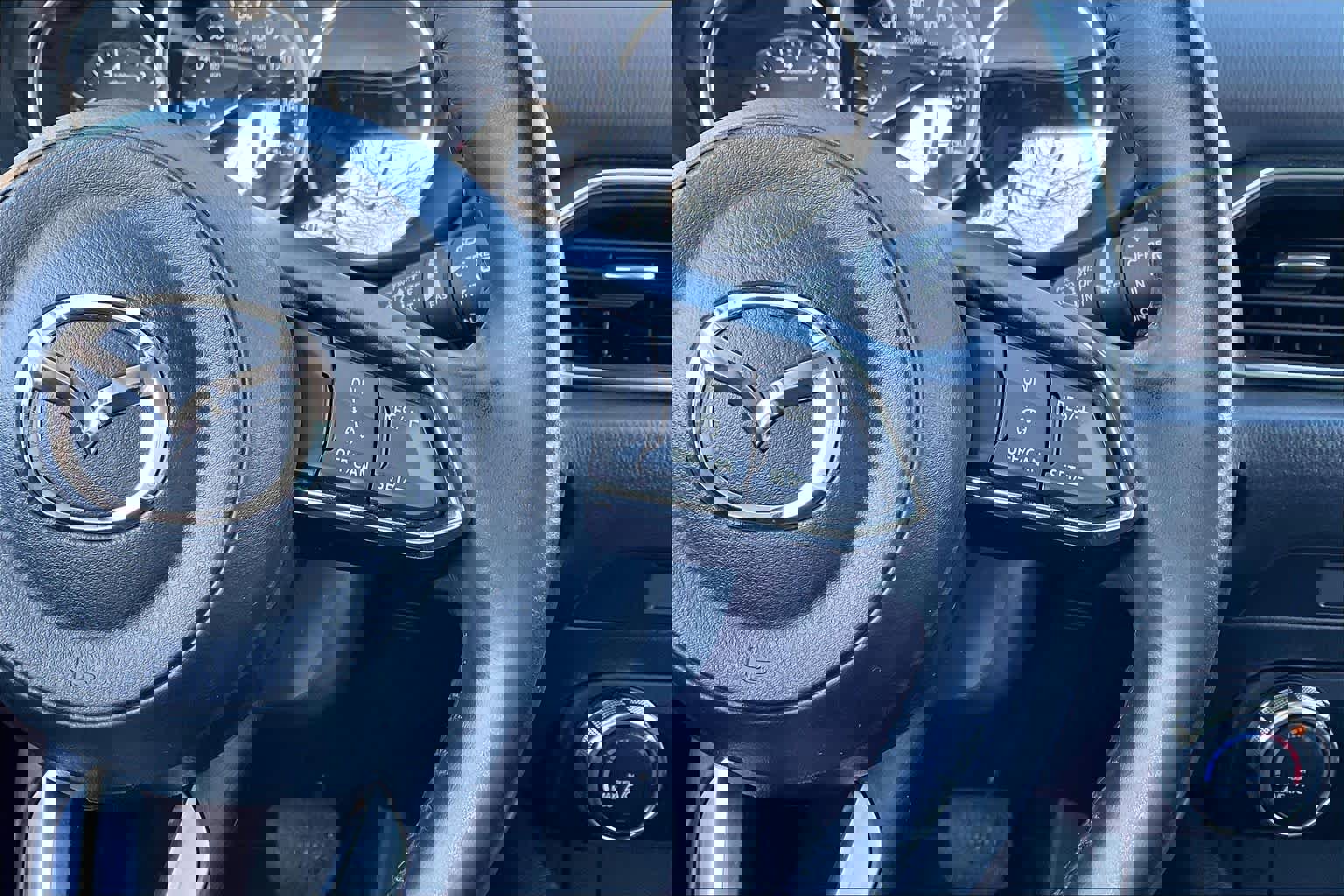 Used 2018 MAZDA CX-5 Sport image 26