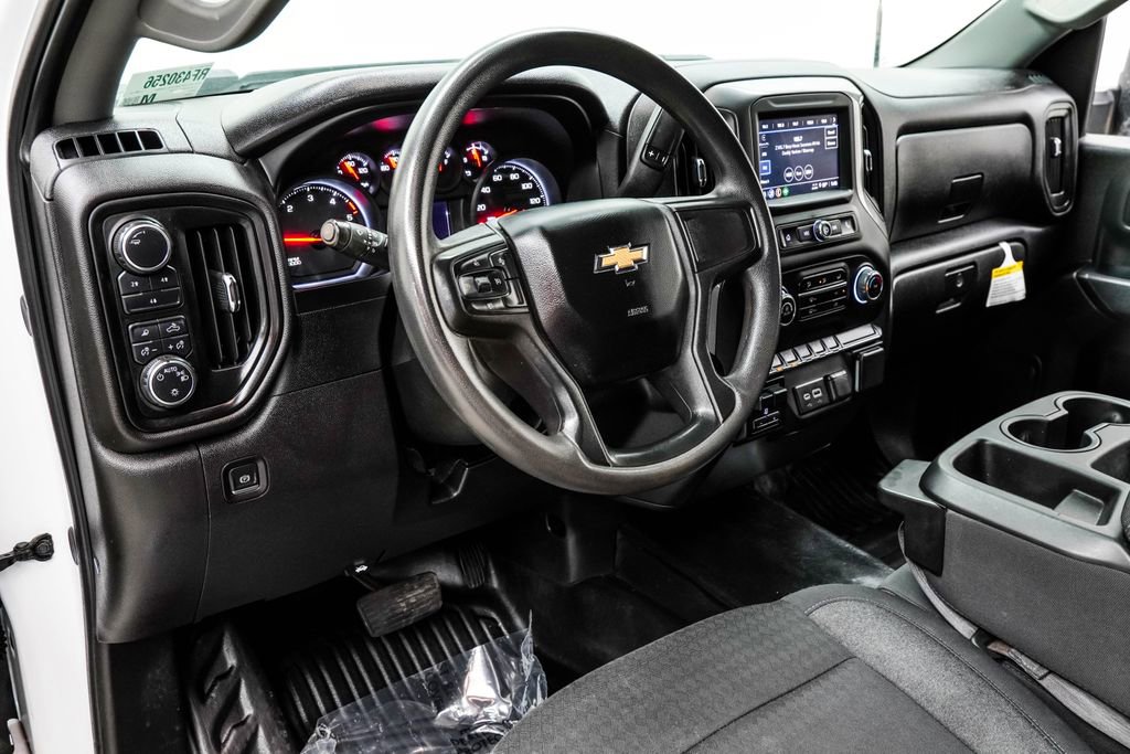 Used 2024 Chevrolet Silverado 2500 W/T w/ WT Convenience Package AWD/4WD image 18