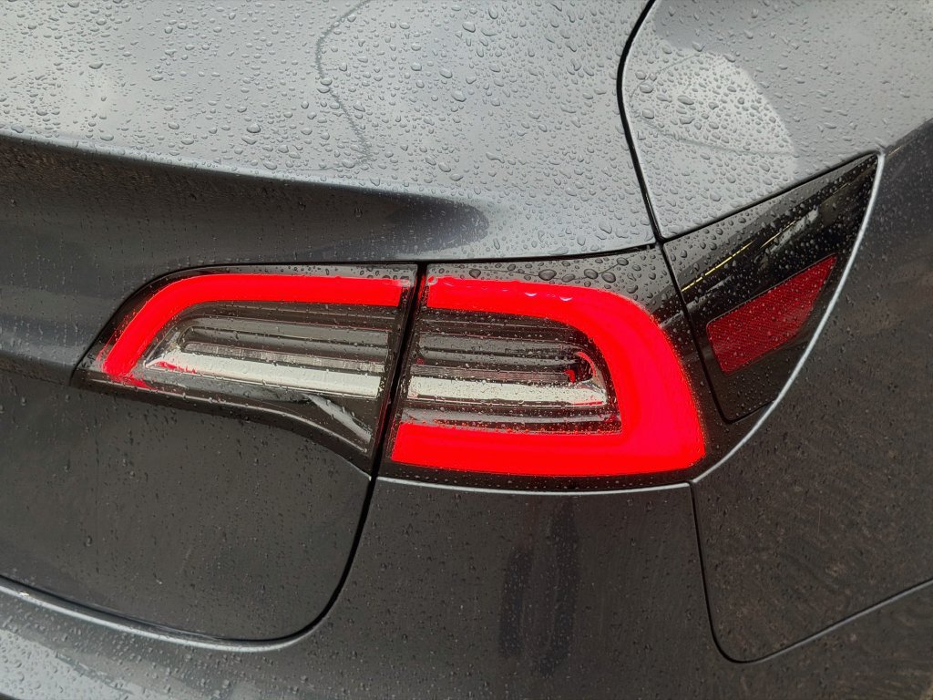 Used 2022 Tesla Model 3 RWD image 29