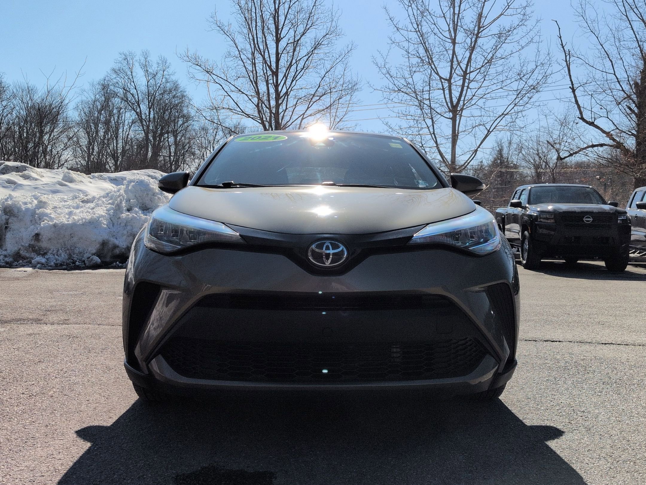 Used 2021 Toyota C-HR LE image 2