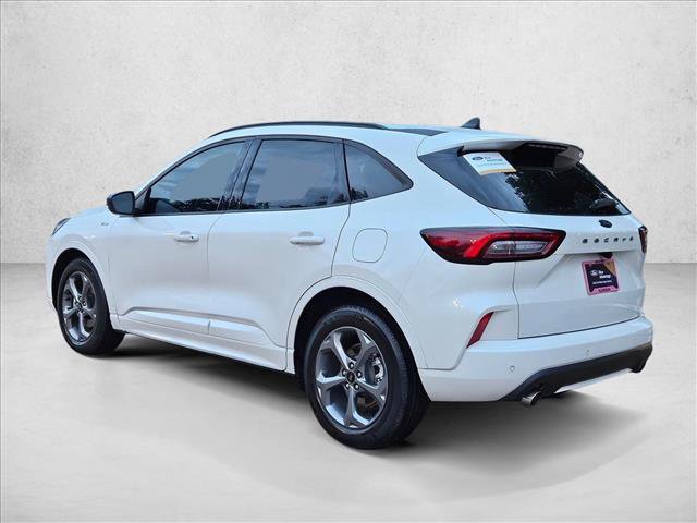 Certified 2023 Ford Escape ST-Line w/ Tech Pack #1 image 8