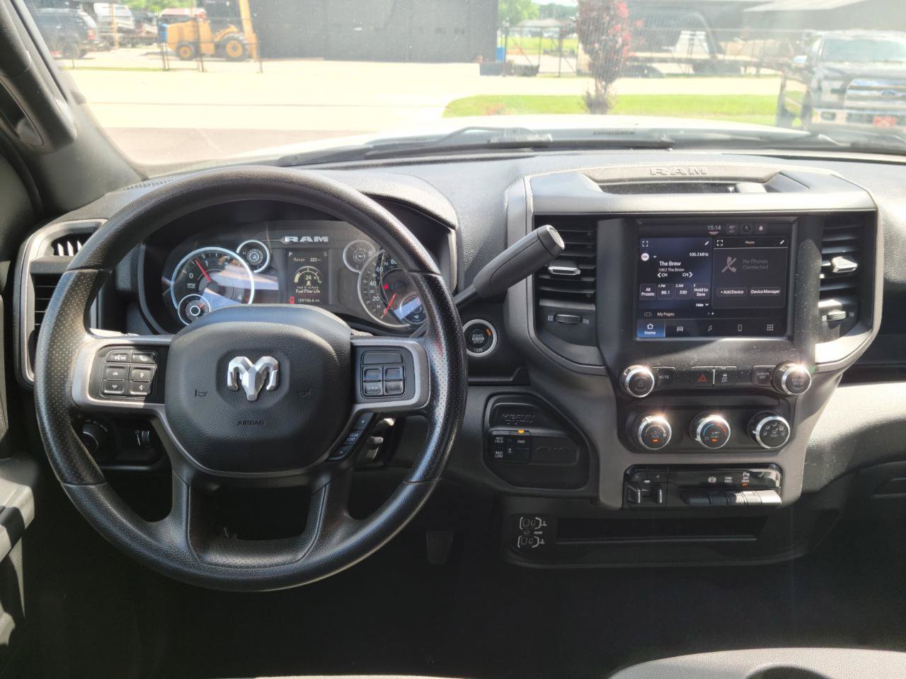 Used 2022 RAM 3500 Tradesman AWD/4WD image 10