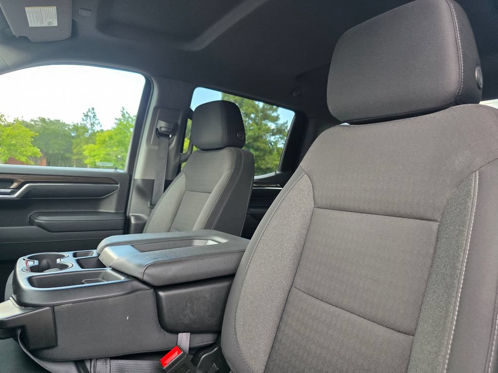 Certified 2024 Chevrolet Silverado 1500 RST AWD/4WD image 12
