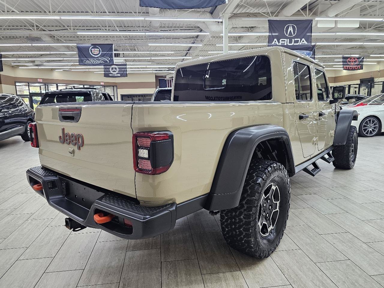 Used 2020 Jeep Gladiator Mojave AWD/4WD image 6