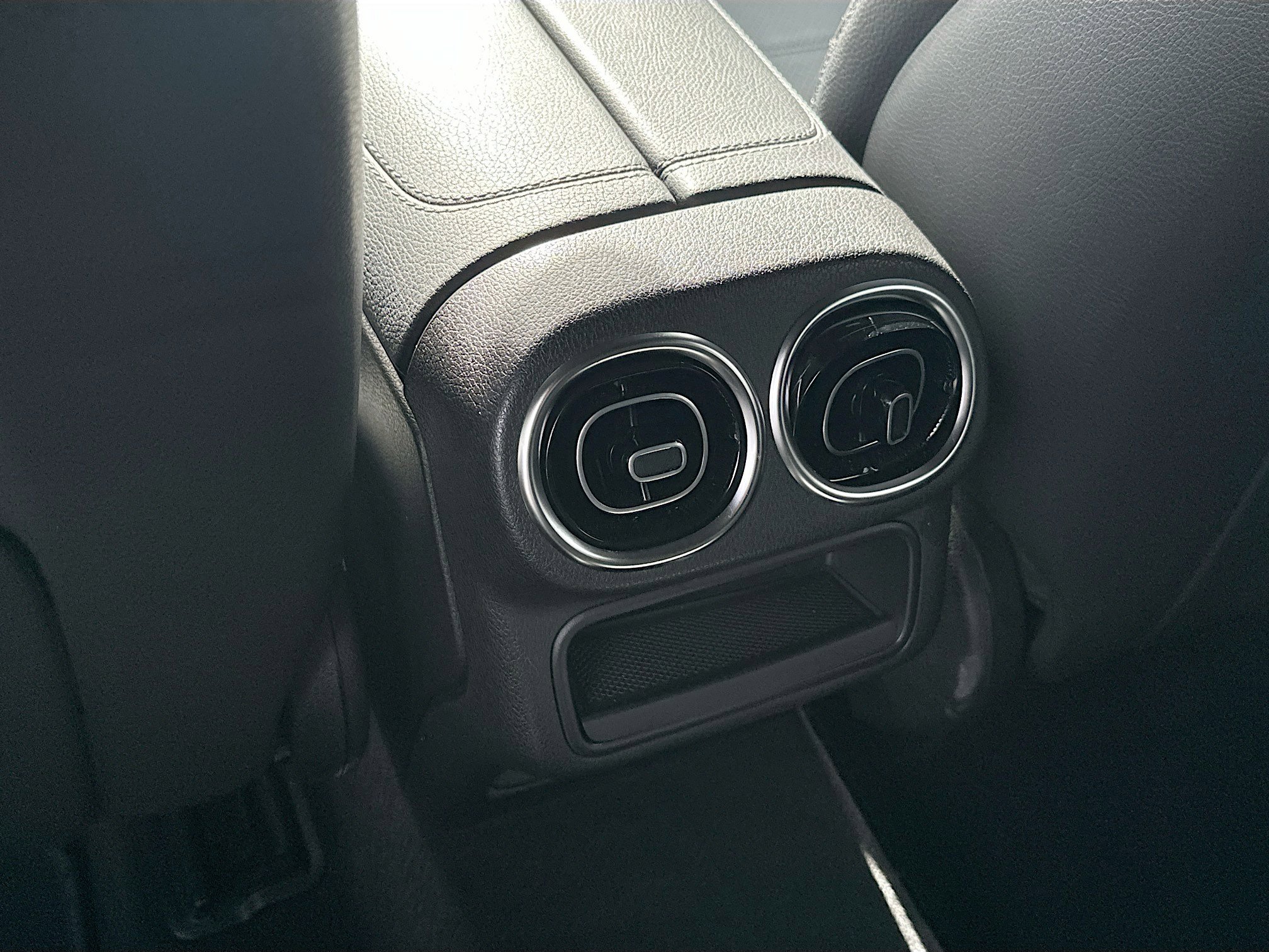 Used 2024 Mercedes-Benz GLC 300 image 22