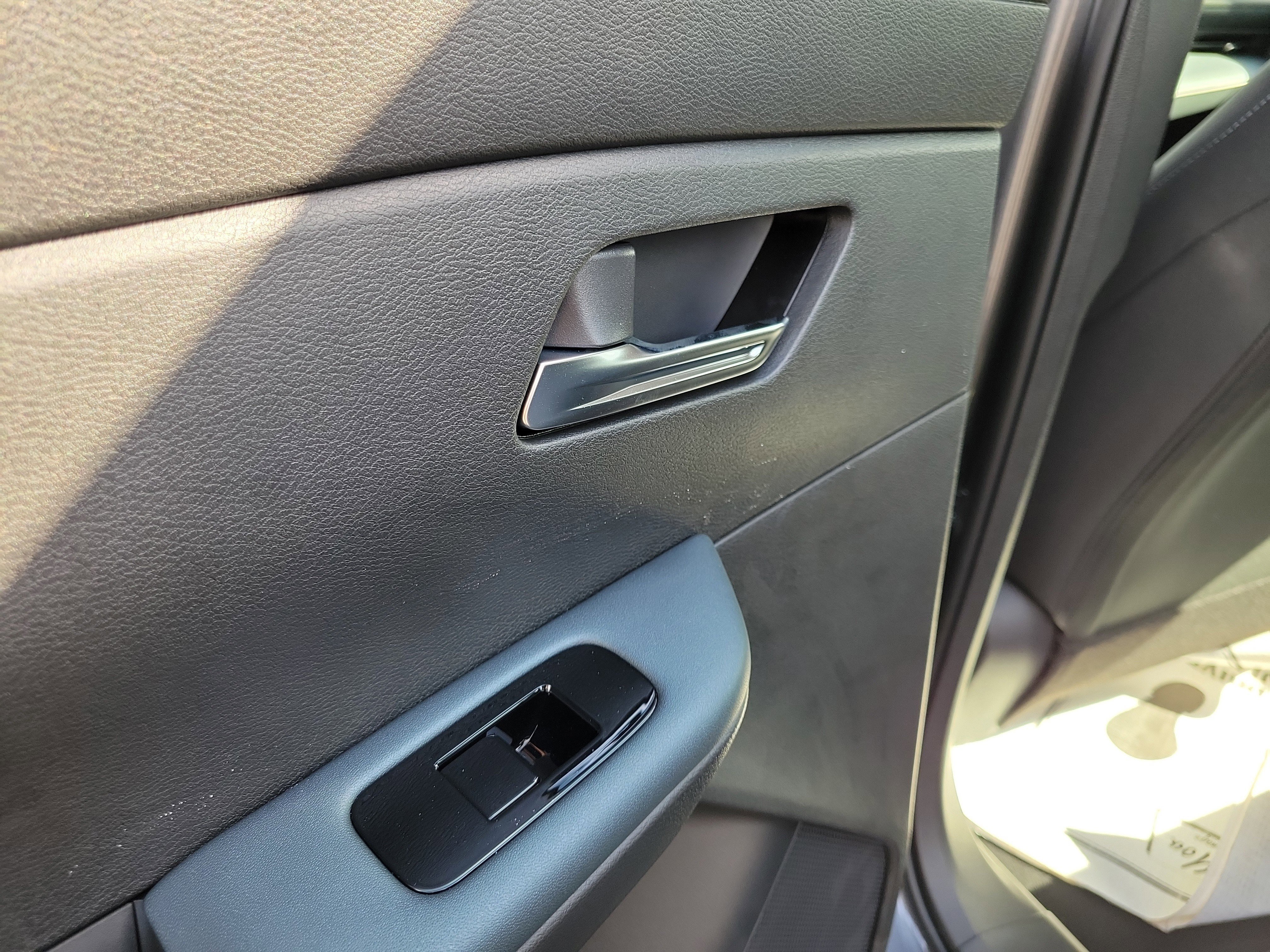 New 2026 Nissan Leaf w/ Floor Mat Package (S+) FWD image 13