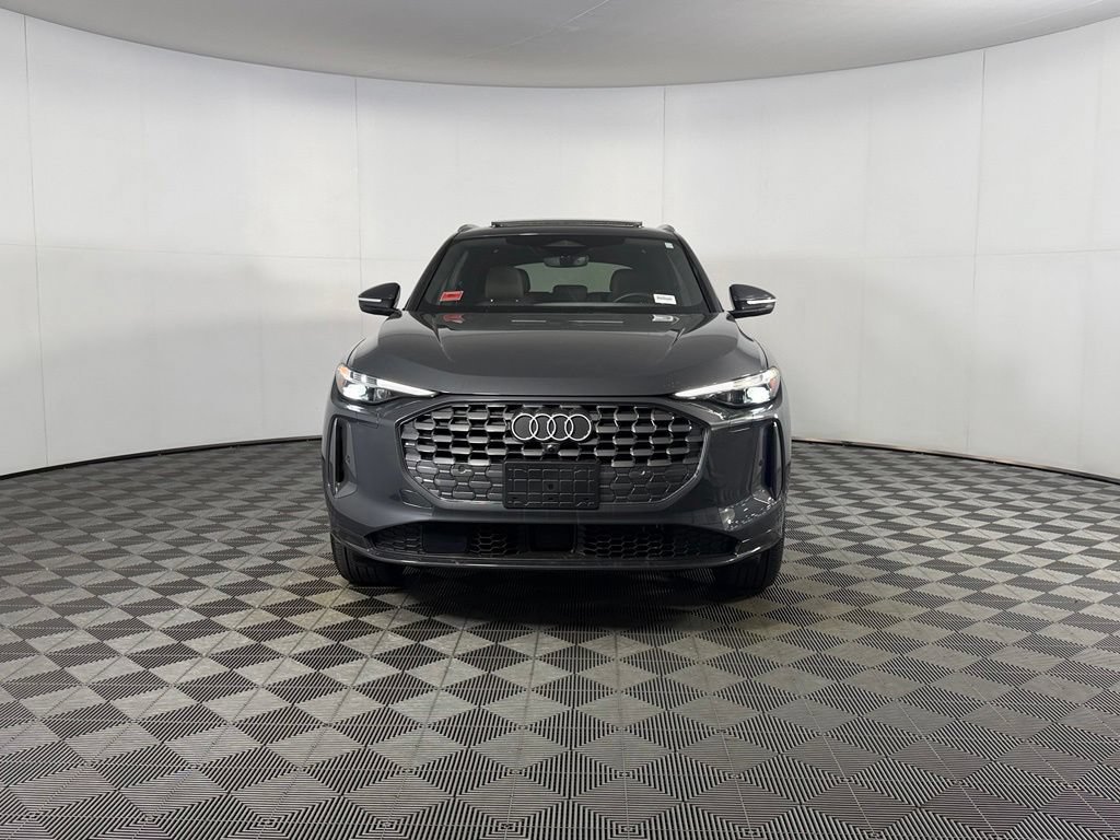 Used 2025 Audi Q5 Premium Plus AWD/4WD image 11
