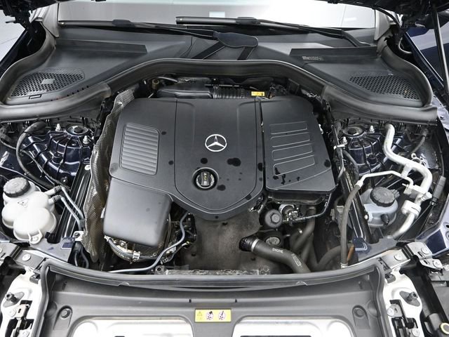 Used 2024 Mercedes-Benz GLC 300 image 19