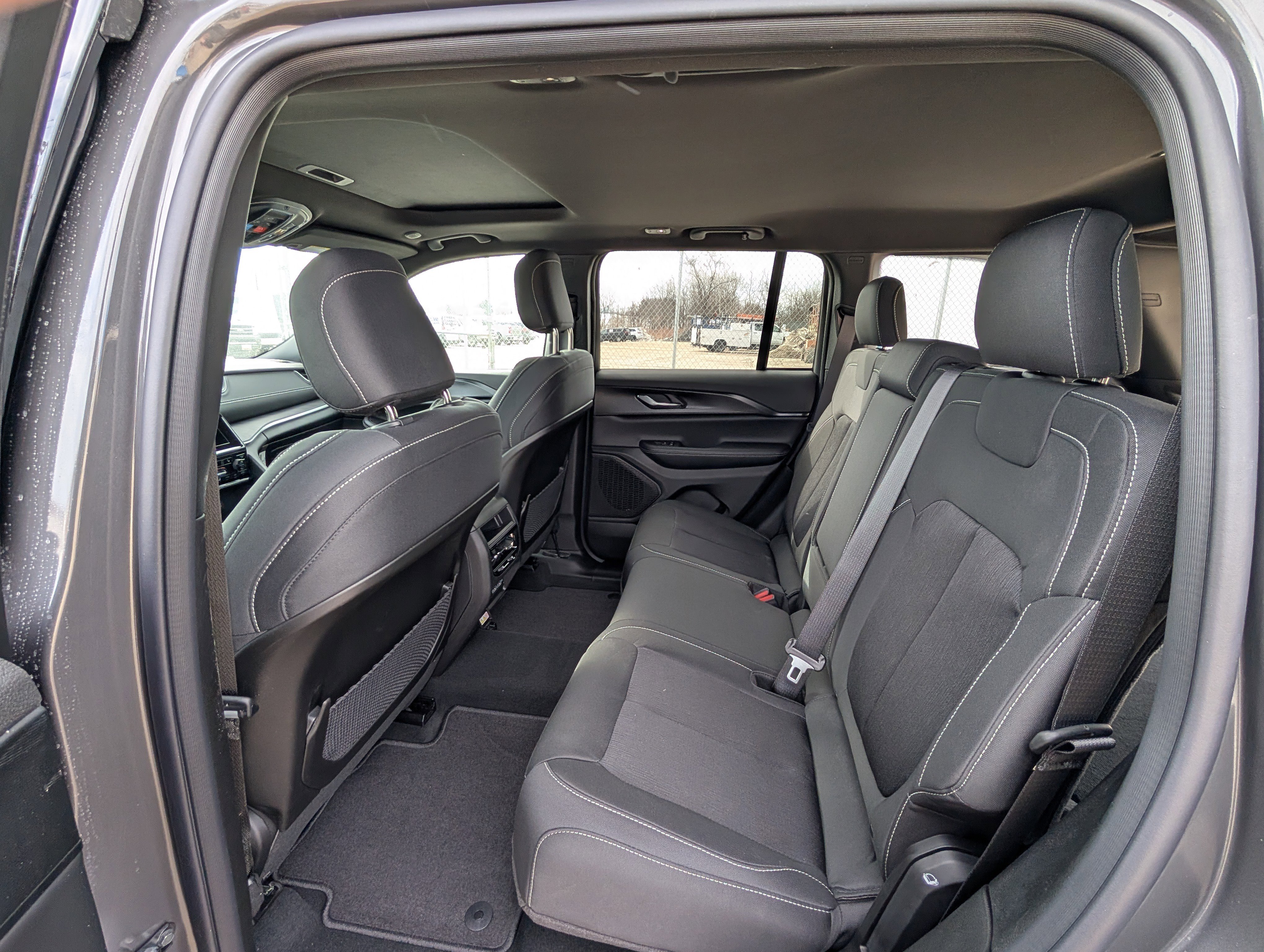 New 2026 Jeep Grand Cherokee Laredo X image 8