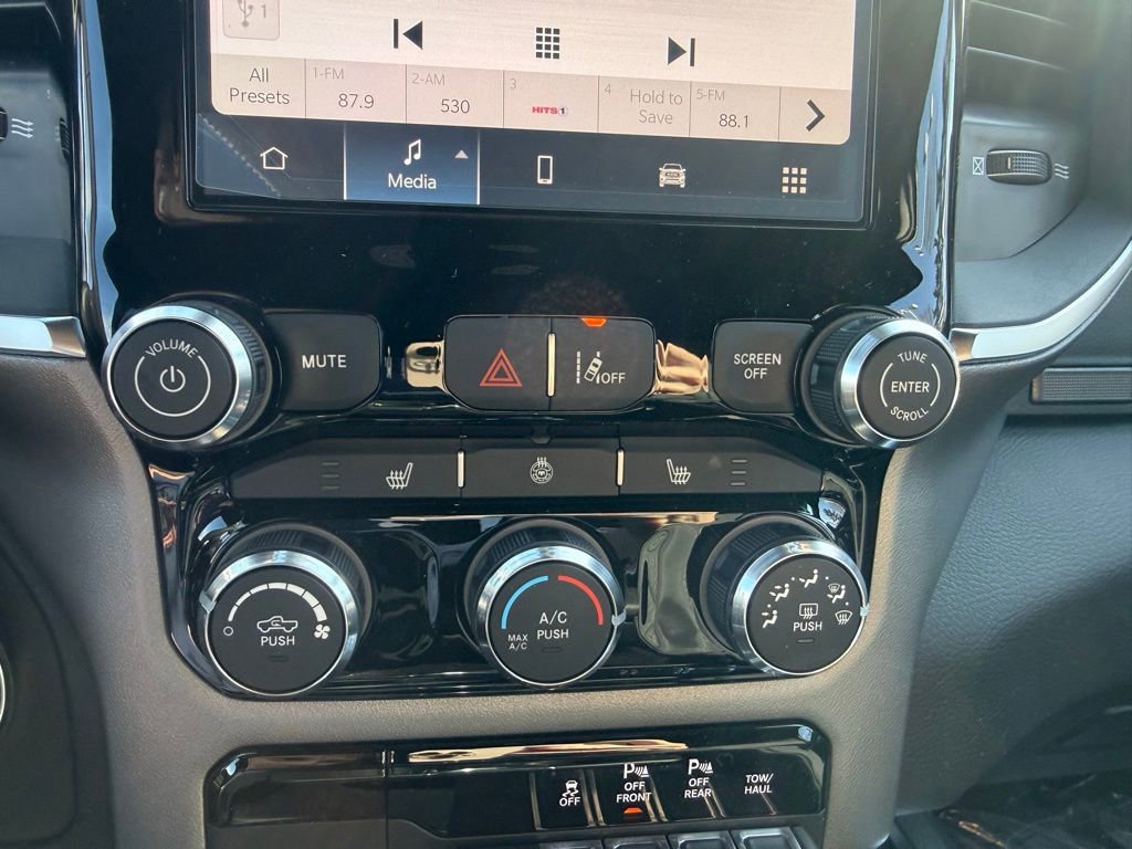 New 2026 RAM 1500 Big Horn w/ Night Edition image 23