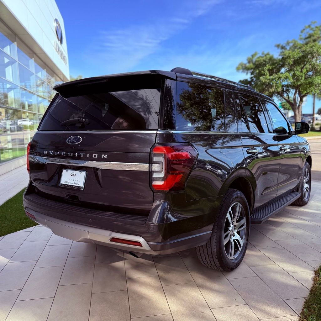 Used 2024 Ford Expedition Limited image 8
