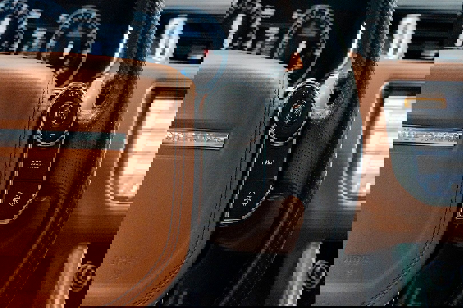 Used 2017 Land Rover Range Rover Sport Autobiography image 28