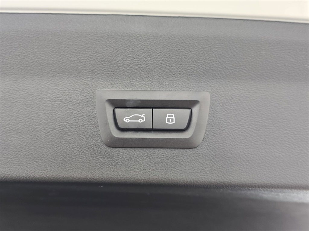 Certified 2024 BMW X4 M40i image 13