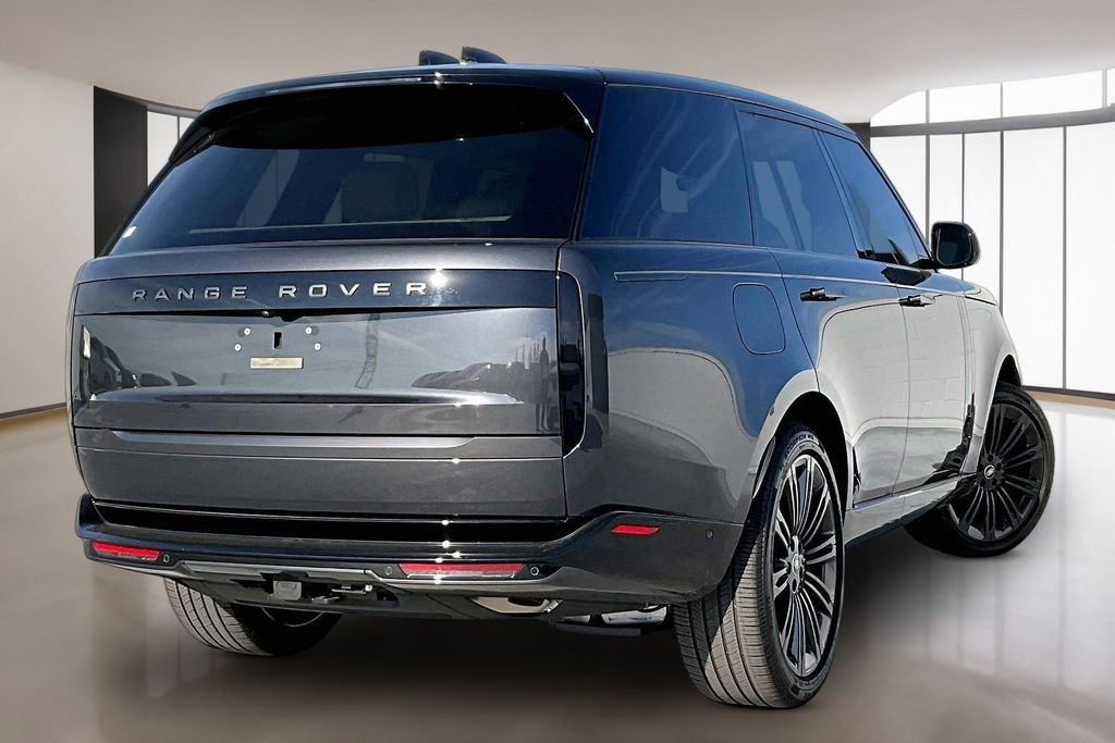 Used 2025 Land Rover Range Rover SE AWD/4WD image 6