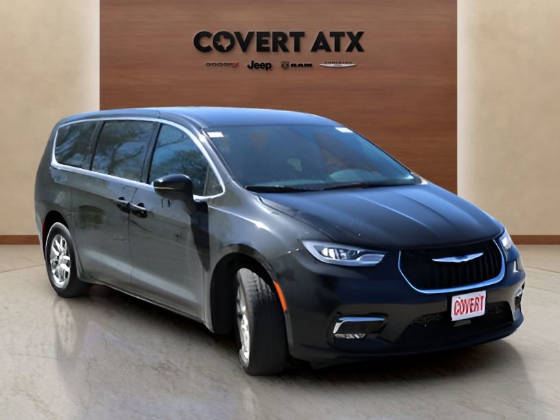 New 2026 Chrysler Pacifica Select FWD image 7