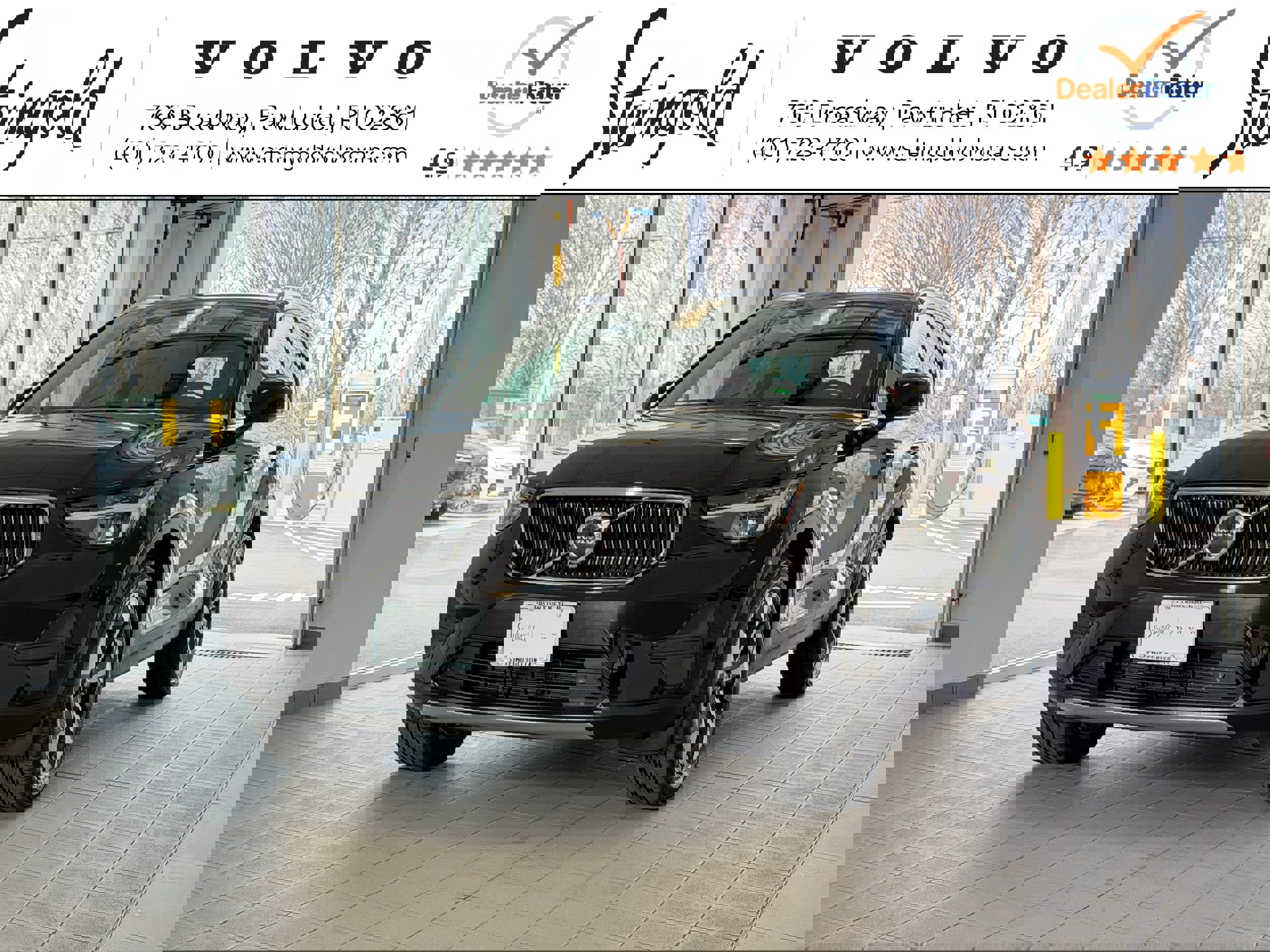 Used 2025 Volvo XC40 B5 Core w/ Protection Package Premier image 1