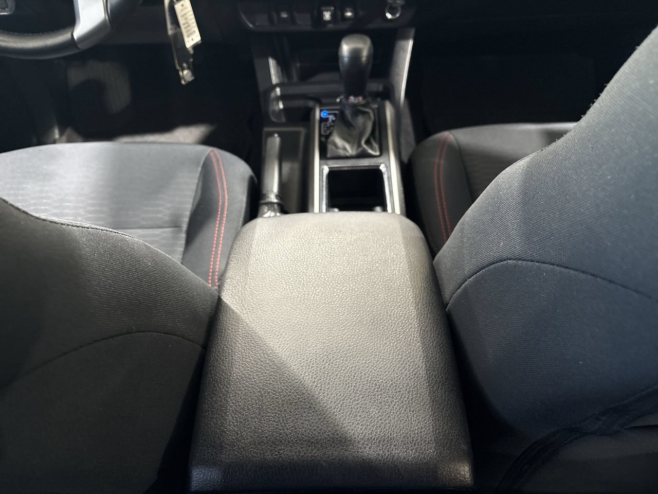 Used 2019 Toyota Tacoma SR5 AWD/4WD image 20