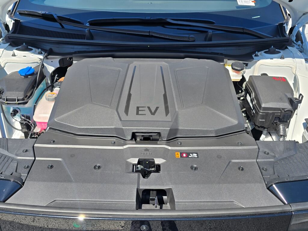 New 2025 Hyundai Ioniq 5 XRT image 18