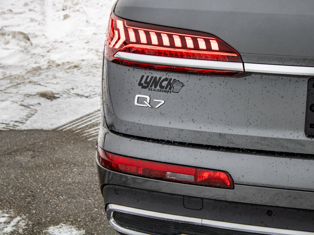 Used 2024 Audi Q7 3.0T Premium Plus image 10