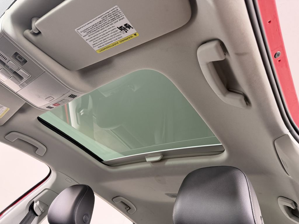 Used 2015 Volkswagen Golf SE w/ Lighting Package image 34