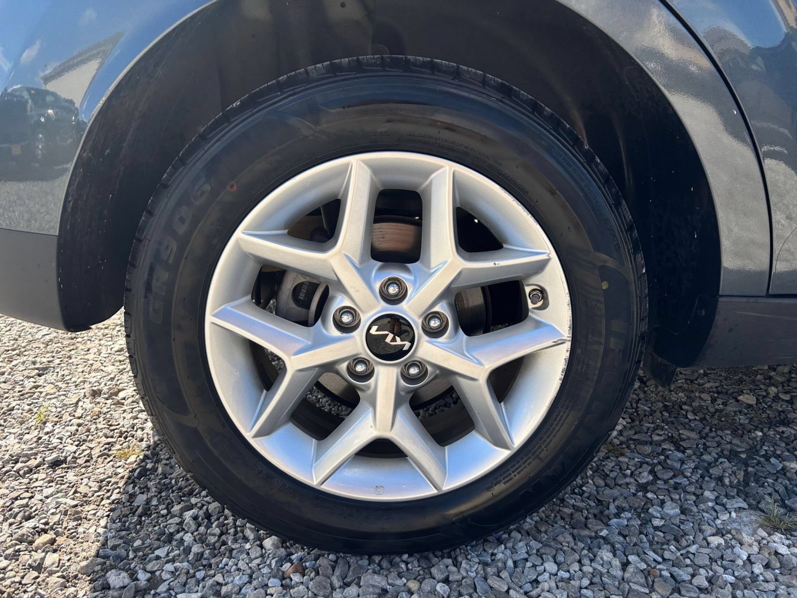 Used 2025 Kia Soul LX w/ LX Technology Package FWD image 28
