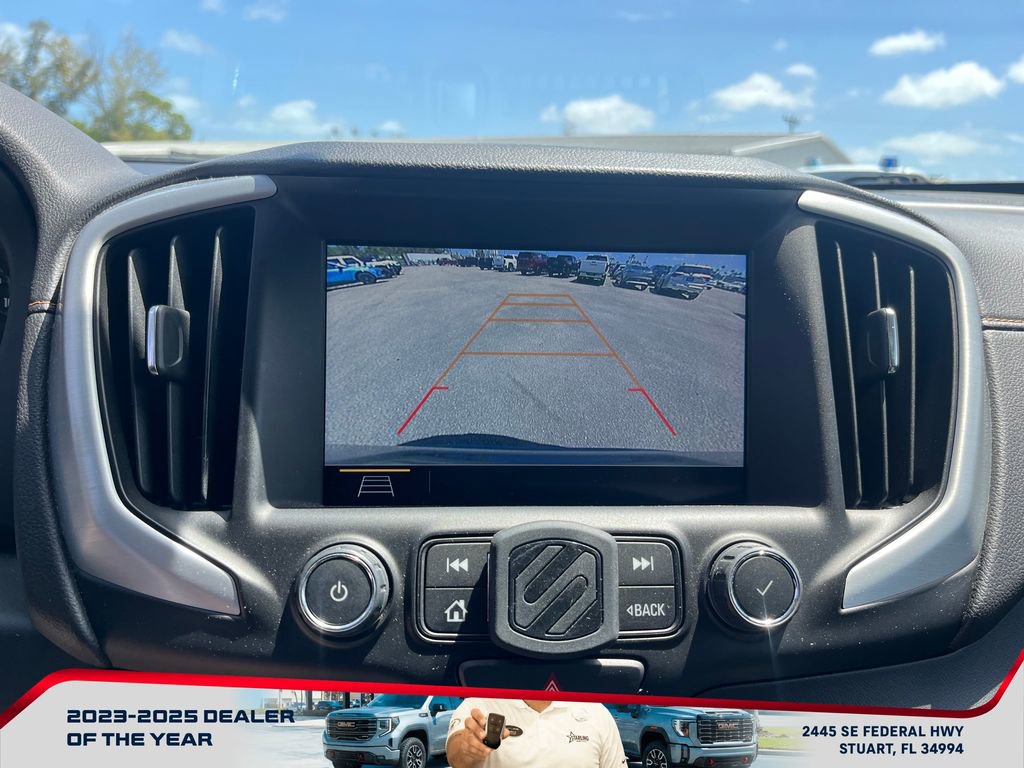 Used 2021 GMC Terrain SLT w/ Elevation Edition image 23