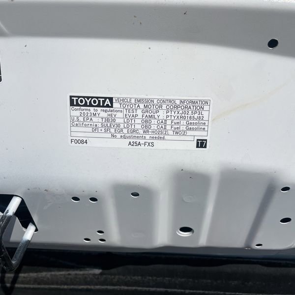 Used 2023 Toyota RAV4 XLE image 37