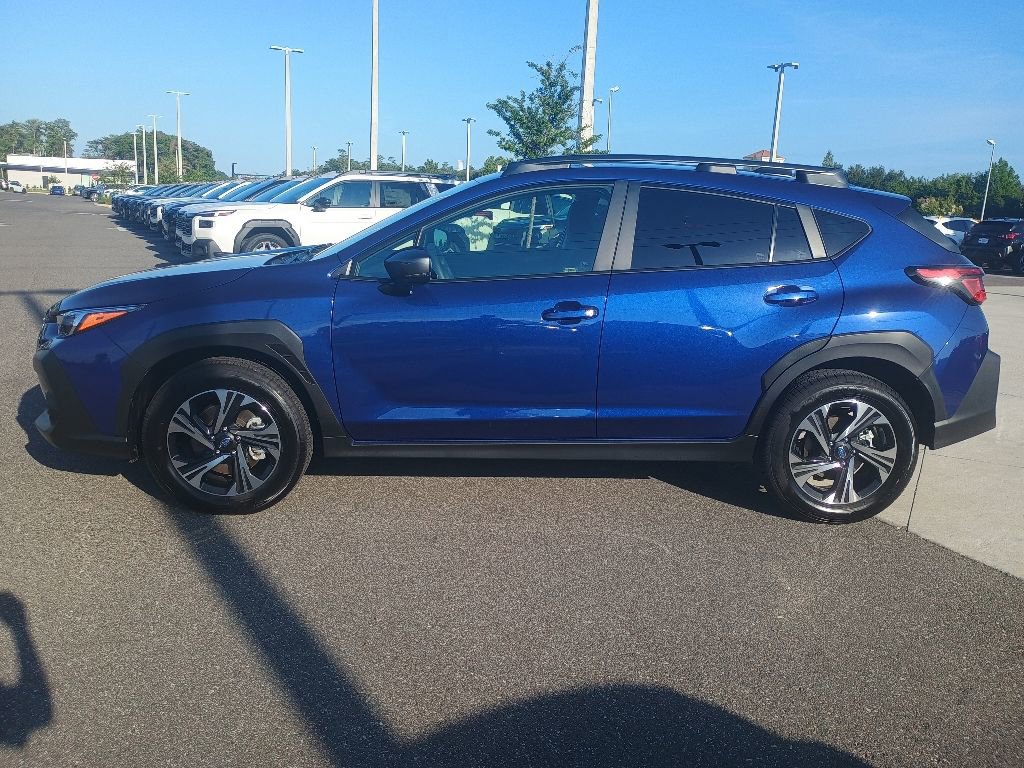 Certified 2025 Subaru Crosstrek 2.0i Premium AWD/4WD image 8