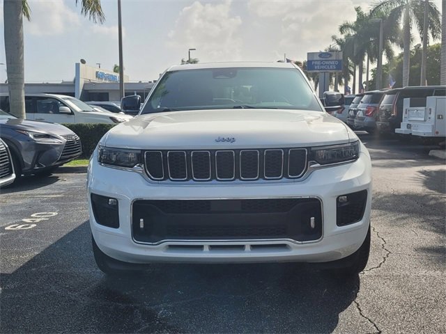 Used 2021 Jeep Grand Cherokee L Overland w/ Luxury Tech Group IV image 2